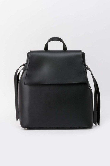 Black casual backpacks natural leather