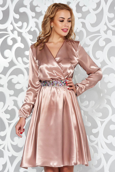 StarShinerS cream occasional dress from satin fabric texture accessorized with tied waistband with embellished accessories with elastic waist