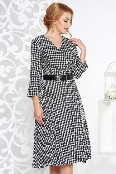 Elegant cloche folded up dress slightly elastic fabric accessorized with belt black