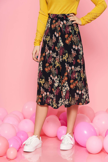 Top Secret black skirt casual high waisted cloche thin fabric with inside lining with floral print