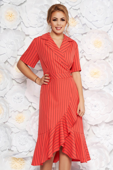 Coral daily dress short sleeves with ruffles at the buttom of the dress with v-neckline