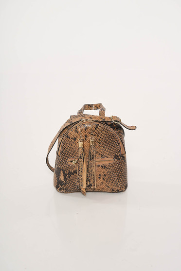 Brown bag leather with tassels