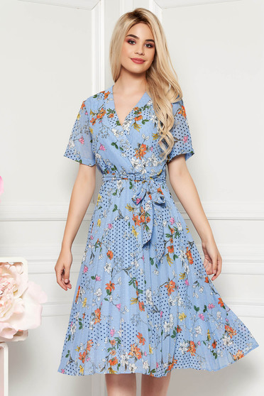 Lightblue daily cloche dress with v-neckline airy fabric with floral print