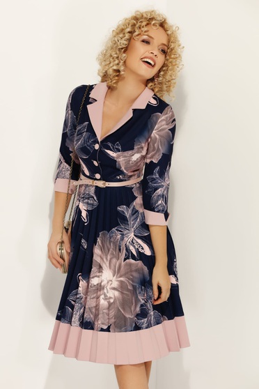 Darkblue Fofy dress accessorized with belt with v-neckline with 3/4 sleeves flaring cut