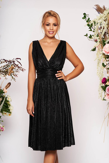 StarShinerS black dress with v-neckline flaring cut occasional sleeveless midi