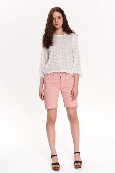 Pink short casual knee-length small rupture of material