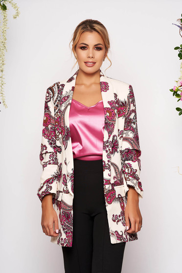 White jacket casual blazer with straight cut with 3/4 sleeves