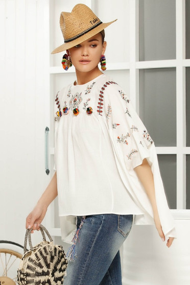 White casual flared women`s blouse 3/4 sleeve airy fabric