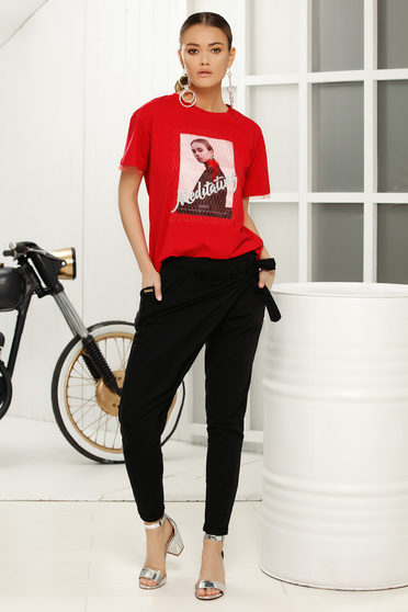 Red casual flared t-shirt short sleeve soft fabric