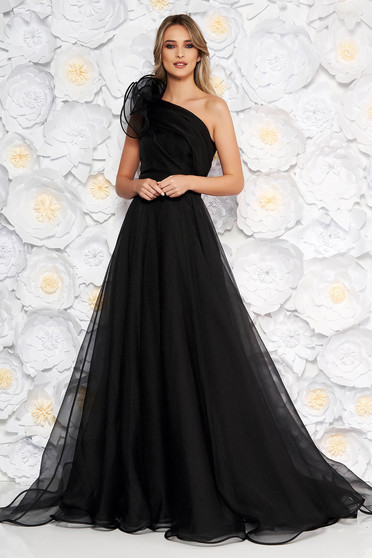 Ana Radu black luxurious dress with inside lining accessorized with tied waistband one shoulder