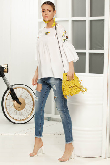 White casual with easy cut women`s blouse 3/4 sleeve airy fabric