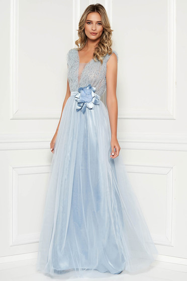 Lightblue dress occasional with crystal embellished details with deep cleavage