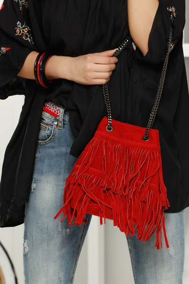 Red casual bag with fringes long chain handle