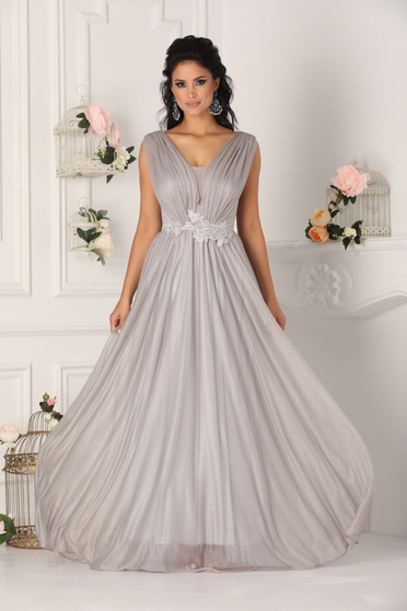 Silver dress occasional cloche with push-up cups with v-neckline from veil fabric