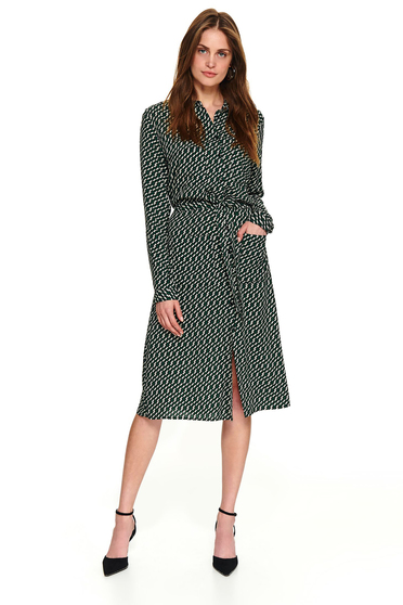 Black dress daily flared with pockets accessorized with tied waistband with graphic details
