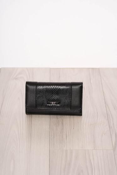 Black wallet snake print