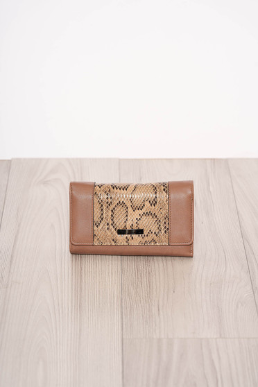 Cappuccino wallet snake print