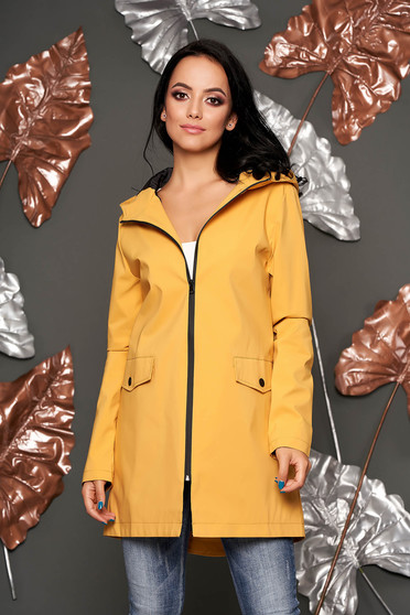 Mustard trenchcoat casual short cut long sleeve with pockets with inside lining