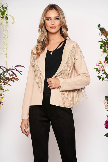 Cream cardigan casual long sleeved with easy cut thick fabric with fringes