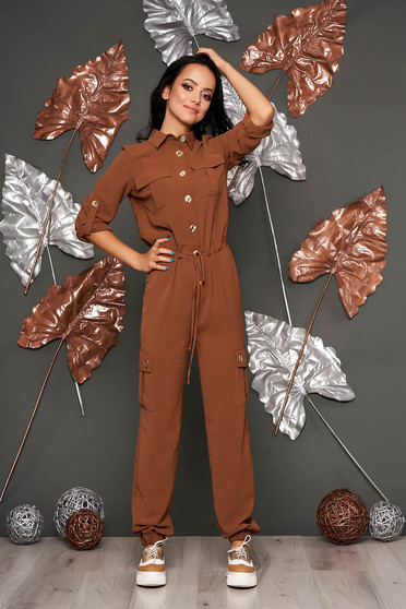 Brown jumpsuit casual flared is fastened around the waist with a ribbon thin fabric with front pockets
