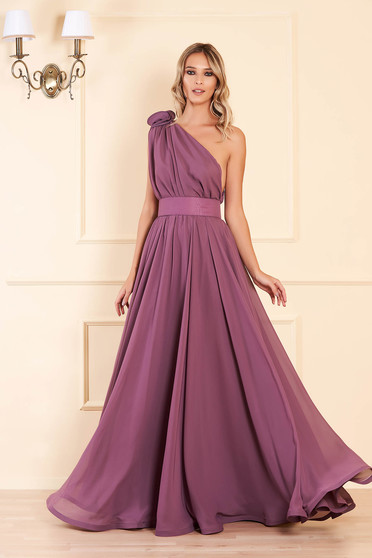 Ana Radu lightpurple cloche dress from veil fabric accessorized with tied waistband long one shoulder luxurious