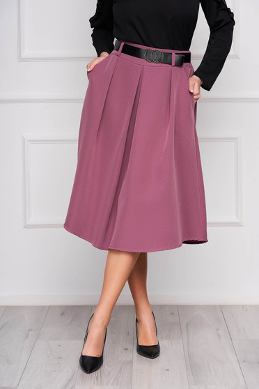 Purple skirt cloche midi office accessorized with belt with pockets pleats of material