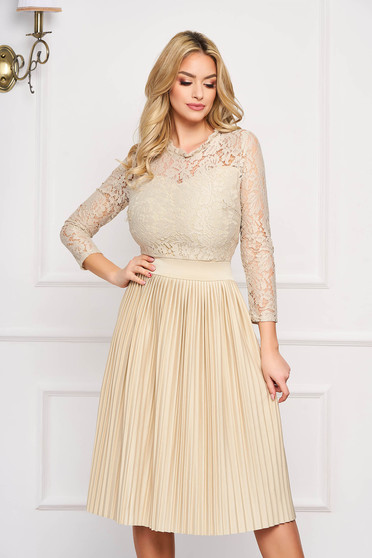 Cream dress occasional cloche midi laced with elastic waist pleats of material