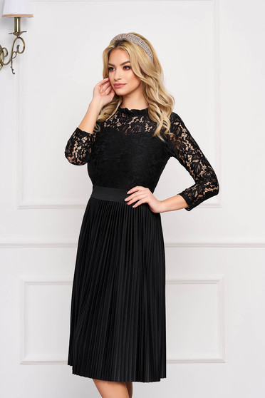 Black dress occasional cloche midi laced with elastic waist pleats of material