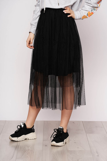 Black skirt casual midi cloche from tulle with elastic waist with inside lining